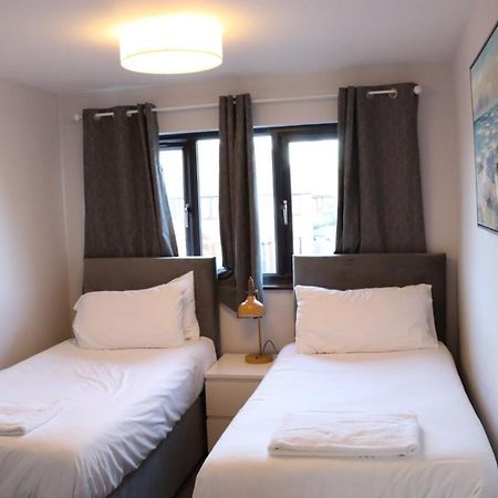 Garland Modern Apartment With Private Garden & Parking Dartford 5 Luaran gambar