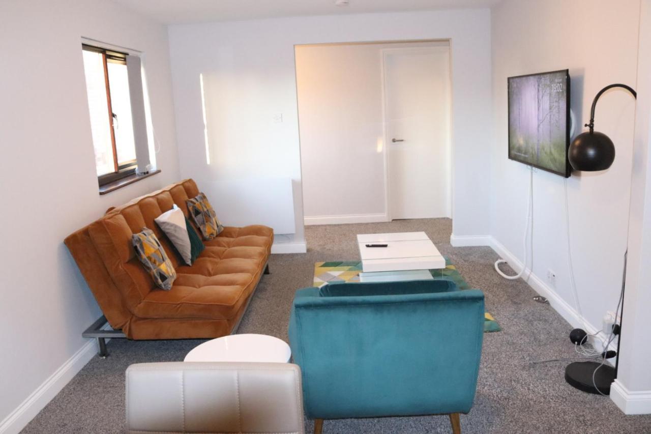Garland Modern Apartment With Private Garden & Parking Dartford 5 Luaran gambar