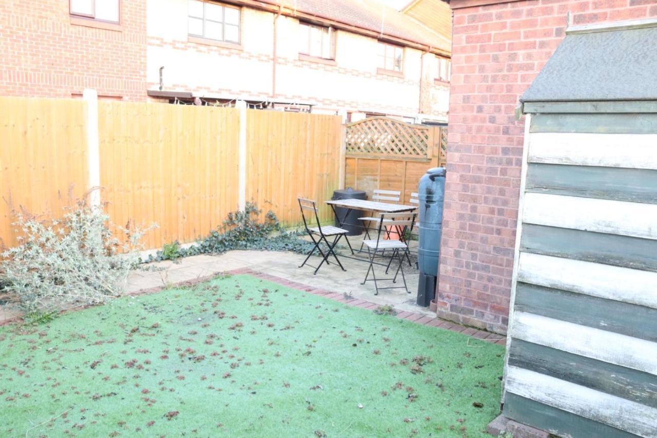 Garland Modern Apartment With Private Garden & Parking Dartford 5 Luaran gambar