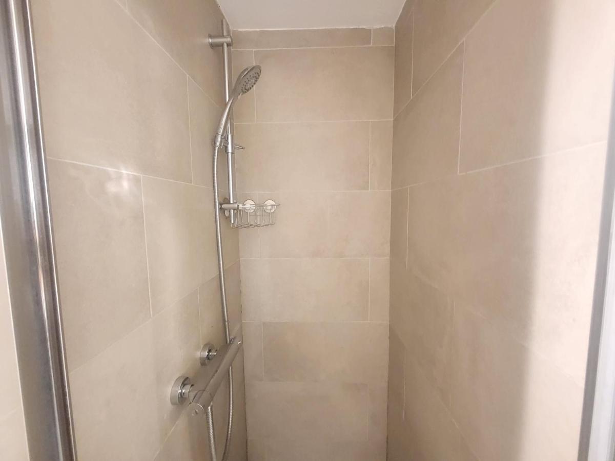 Garland Modern Apartment With Private Garden & Parking Dartford 5 Luaran gambar
