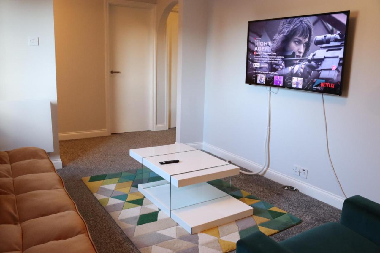 Garland Modern Apartment With Private Garden & Parking Dartford 5 Luaran gambar